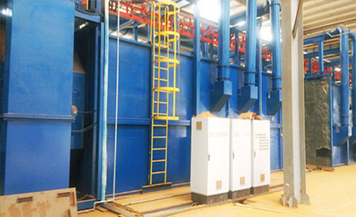 懸鏈?zhǔn)綊佂枨謇頇C(jī)主室外壁